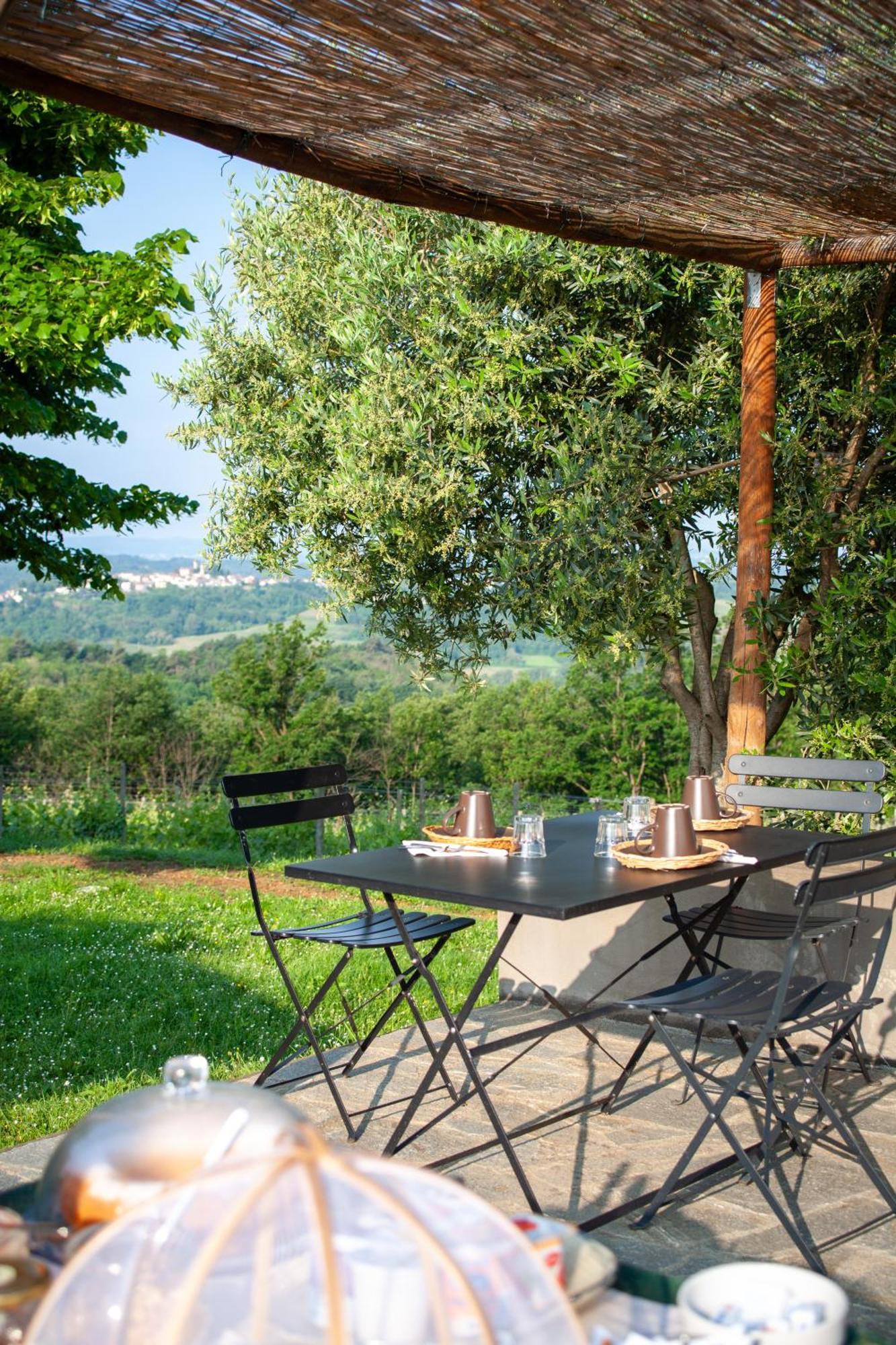 B&B Il Poggio Di ガーヴィ エクステリア 写真